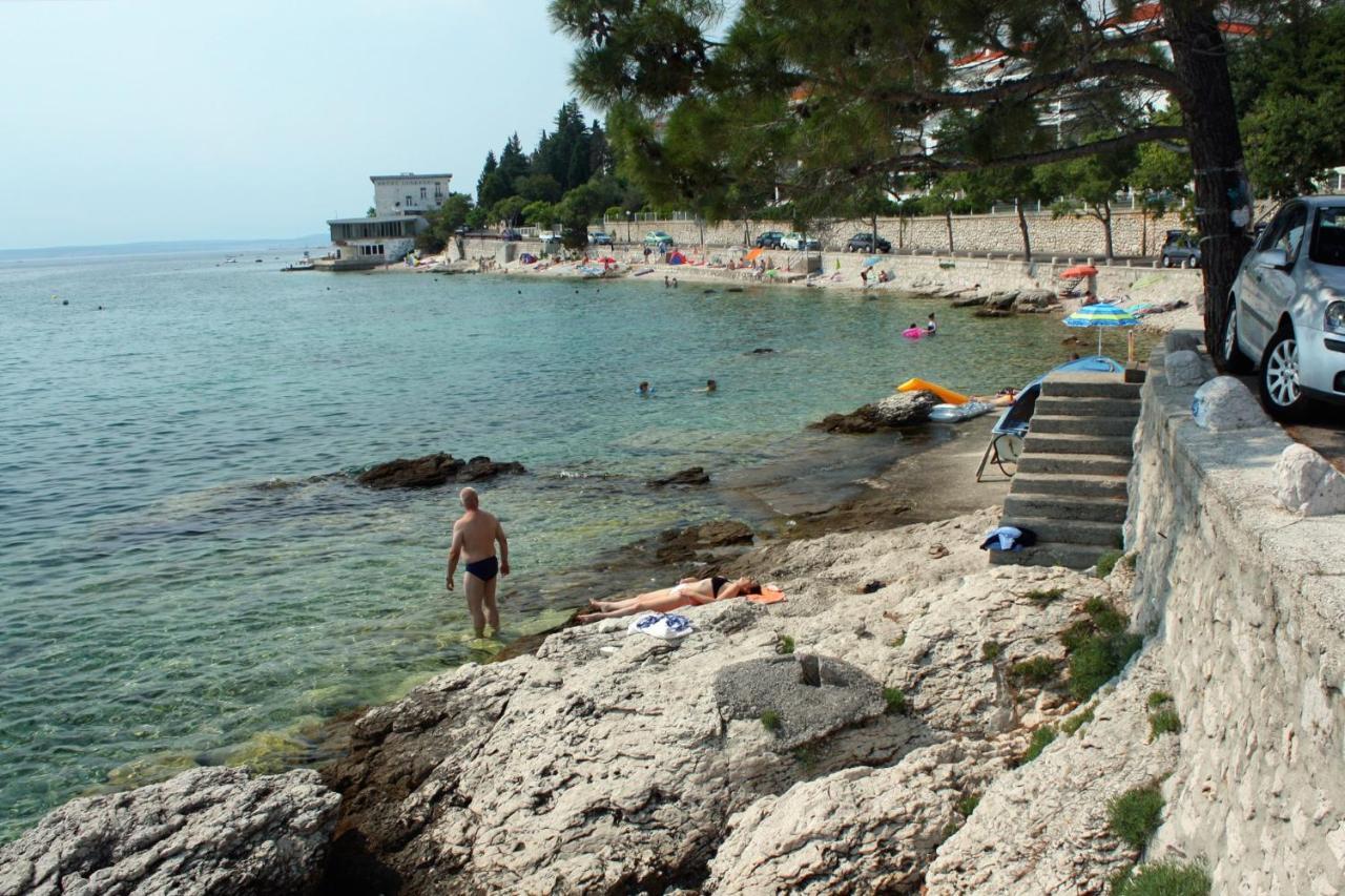 Apartments By The Sea Selce, Crikvenica - 4802 Kültér fotó