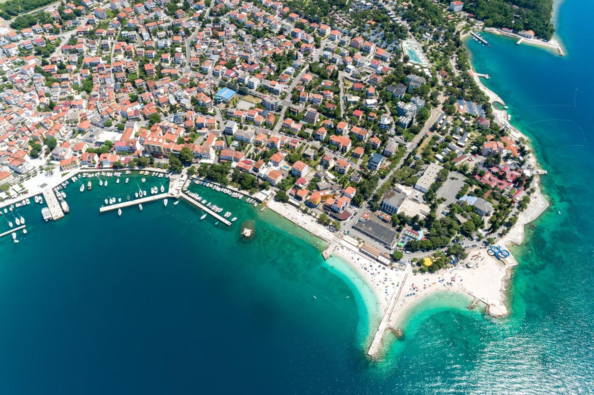Apartments By The Sea Selce, Crikvenica - 4802 Kültér fotó