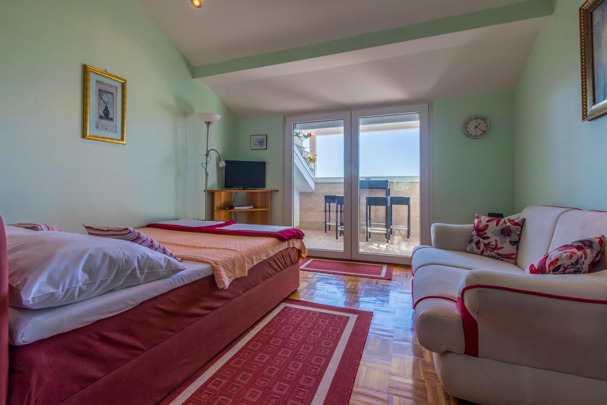 Apartments By The Sea Selce, Crikvenica - 4802 Kültér fotó